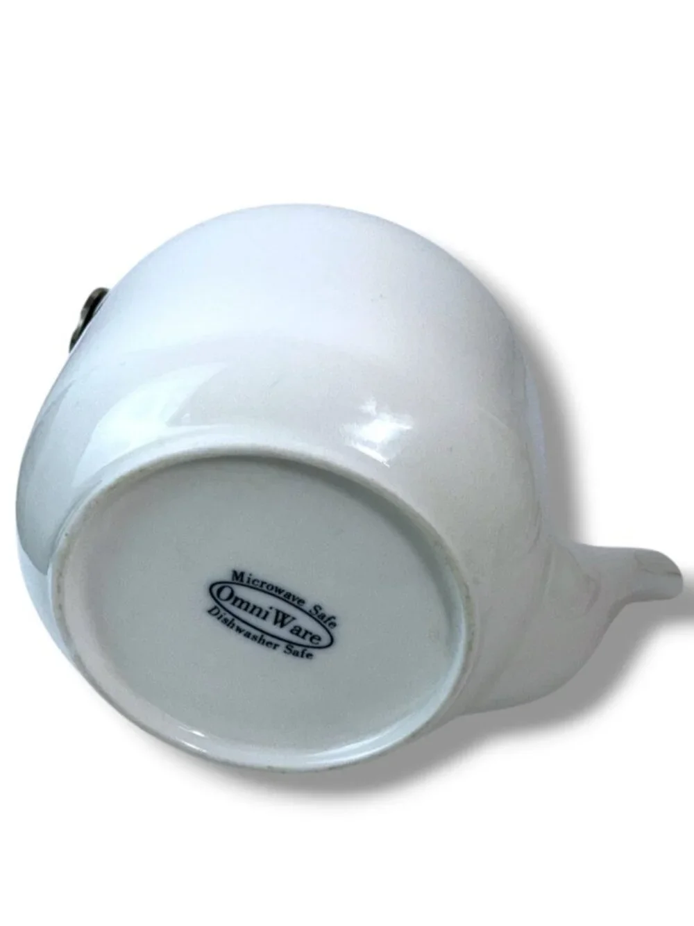 OmniWare Teapot Before Spout Strainer Fold Down Stainless Handle 32 OZ White